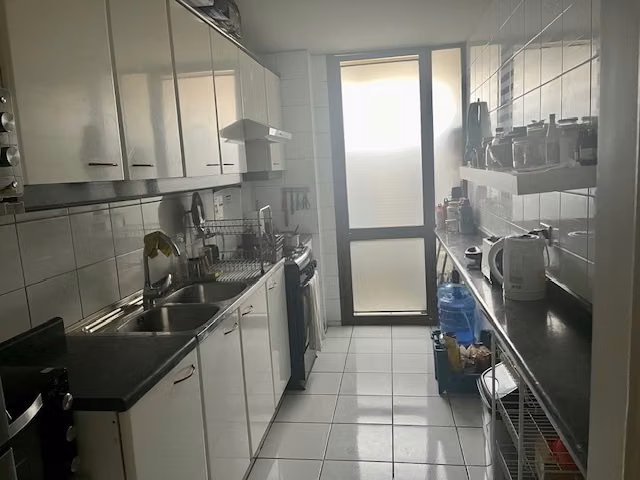 EN VENTA AMPLIO DEPARTAMENTO DE 2 DORMITORIOS , METRO COLÓN - Imagen 5