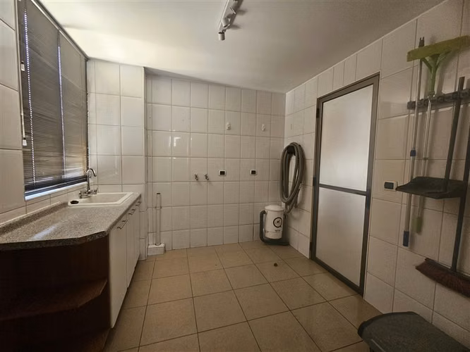 Departamento venta 4 dorm + servicios, 6 estac. Providencia - Imagen 14