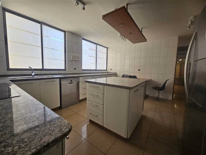 Departamento venta 4 dorm + servicios, 6 estac. Providencia - Imagen 13