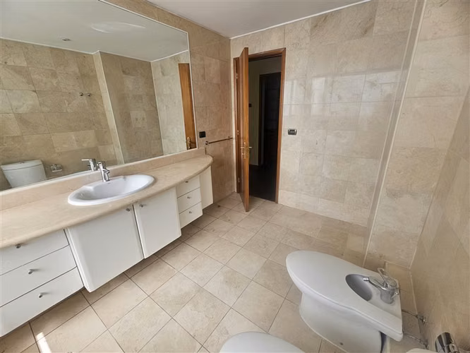 Departamento venta 4 dorm + servicios, 6 estac. Providencia - Imagen 16