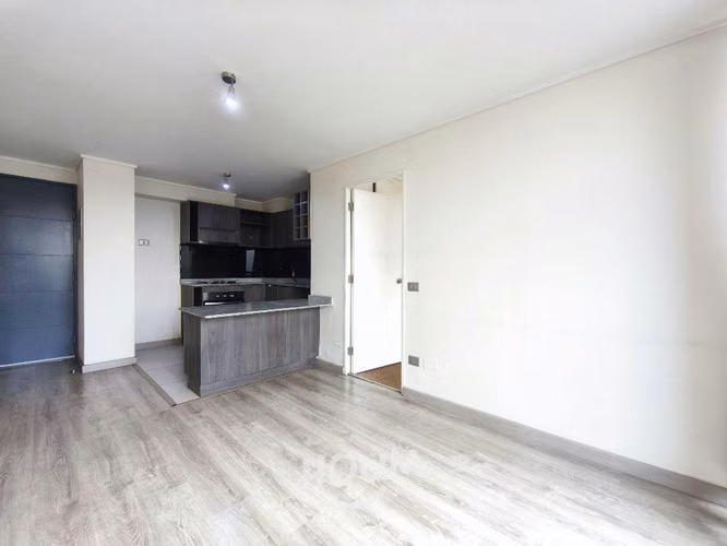 Departamento en Avenida Carlos Valdovinos - Imagen 6