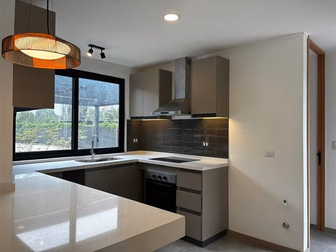 Casa en condominio Santa Luisa, 3D + serv, piscina, quincho - Imagen 11