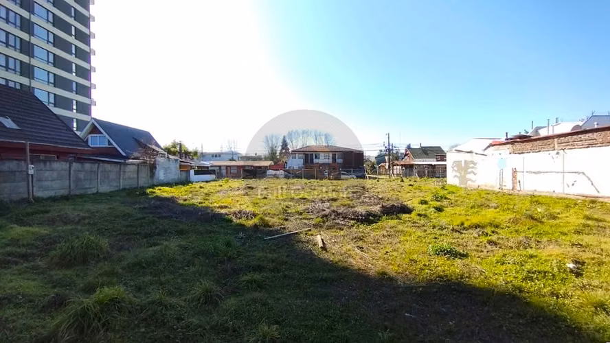 ARRIENDO - Terreno Comercial en Avenida Alemania, Temuco.