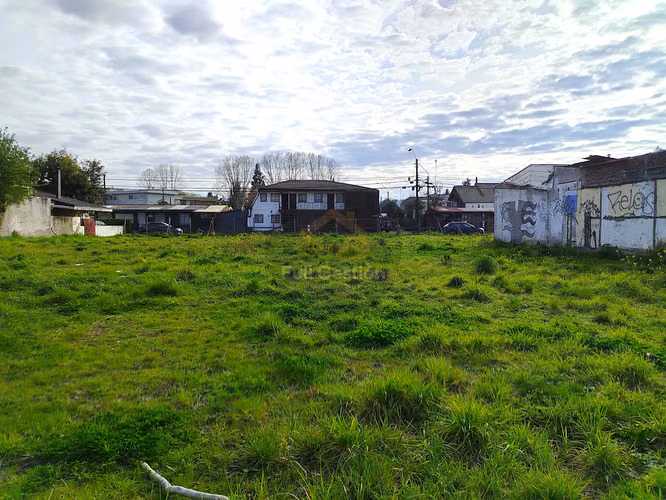 ARRIENDO - Terreno Comercial en Avenida Alemania, Temuco.
