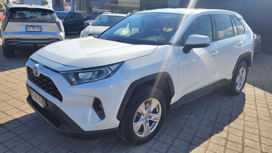Toyota RAV 4 LE 2.0 FULL MEC. 2.0 • 4x2 • Mecánica • 2022 - Imagen 4