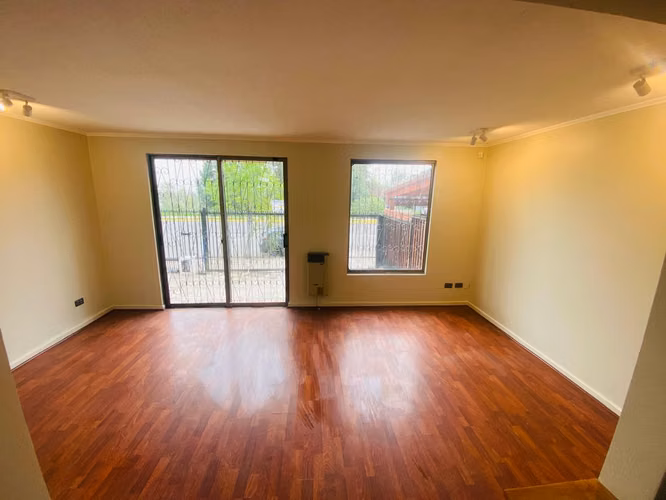 Casa Remodelada Jardín Alto | 5D + 4B + 2 Est. | Lista para Habitar