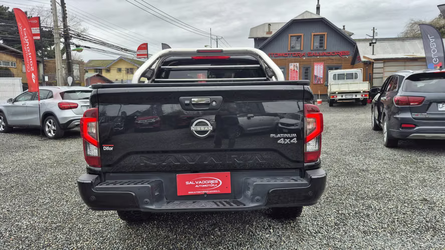 NISSAN NAVARA PLATINUM  2023 - Imagen 5
