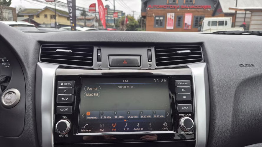 NISSAN NAVARA PLATINUM  2023 - Imagen 10