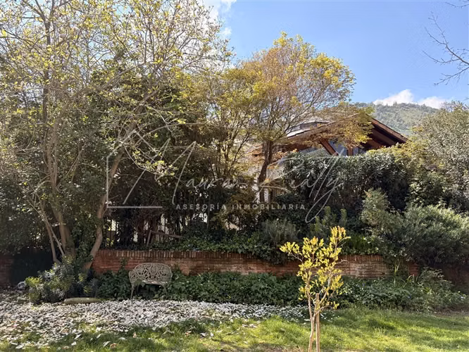 AMPLIA CASA 810M DE TERRENO CON PISCINA EN CONDOMINIO - Imagen 43