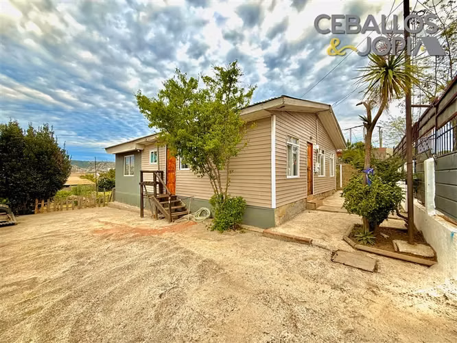 Casa en venta de 3 dorm. en Viña del Mar - Imagen 2