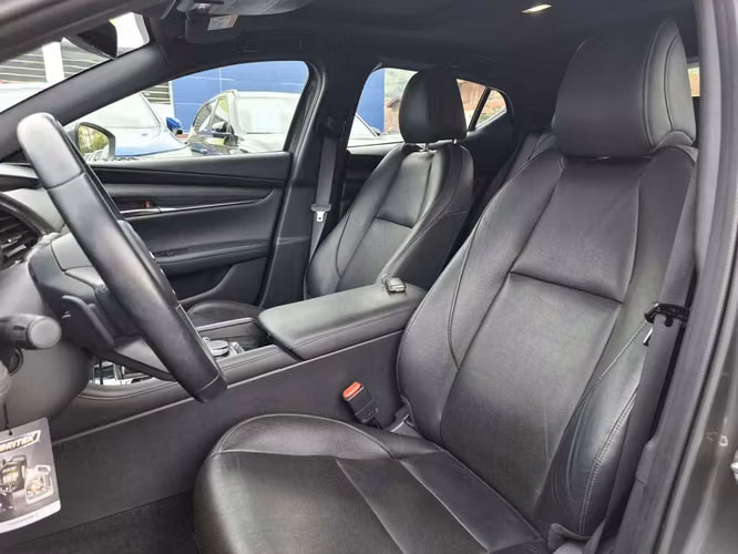 MAZDA 3 SPORT 2021 - Imagen 15