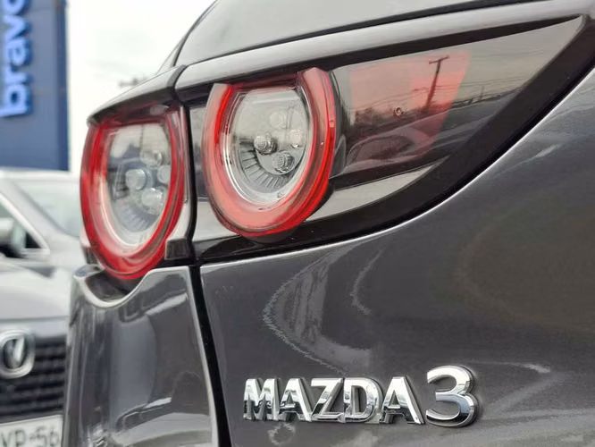 MAZDA 3 SPORT 2021 - Imagen 10