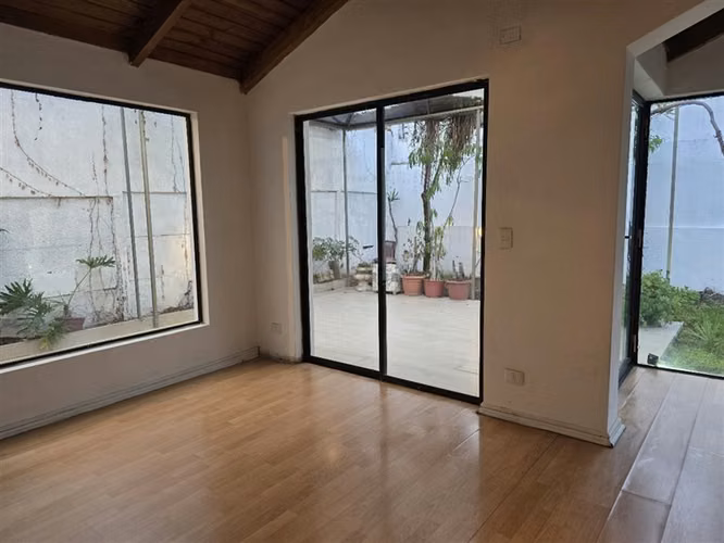 Venta Casa 5D-5B-3E Rotonda Atenas LasCondes gran conectivid - Imagen 11