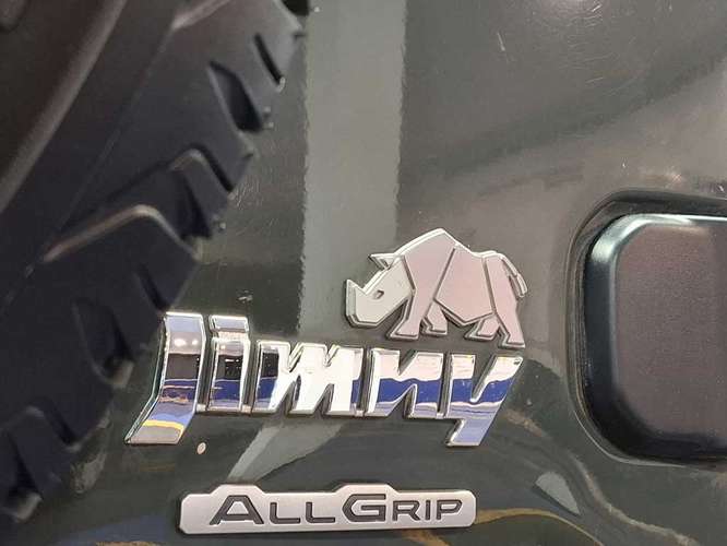 SUZUKI JIMNY 2024