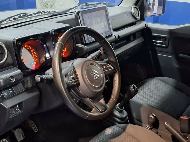 SUZUKI JIMNY 2024 - Imagen 12