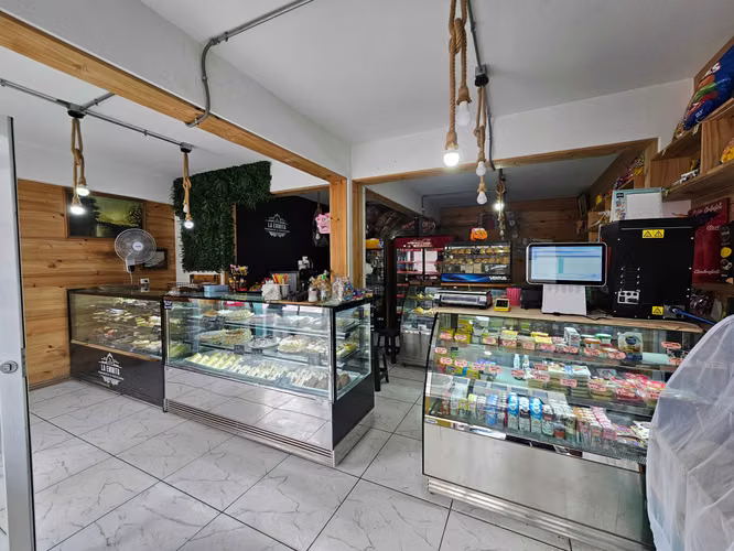 Espacio Comercial Moderno y Funcional (183797)