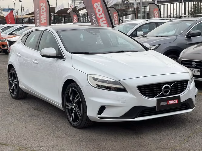 VOLVO V40 2016 - Imagen 3