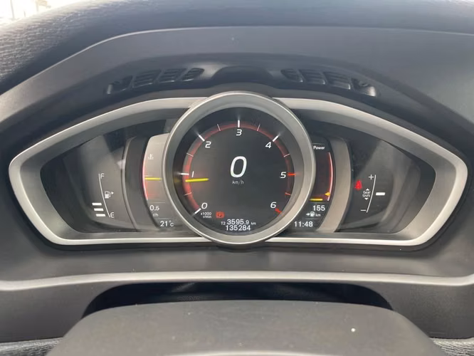 VOLVO V40 2016 - Imagen 11