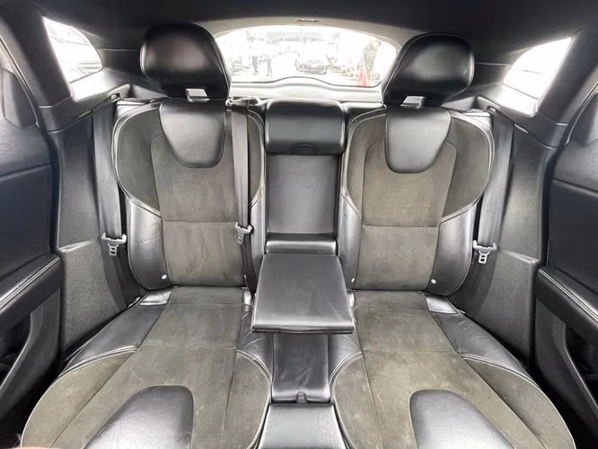 VOLVO V40 2016 - Imagen 20