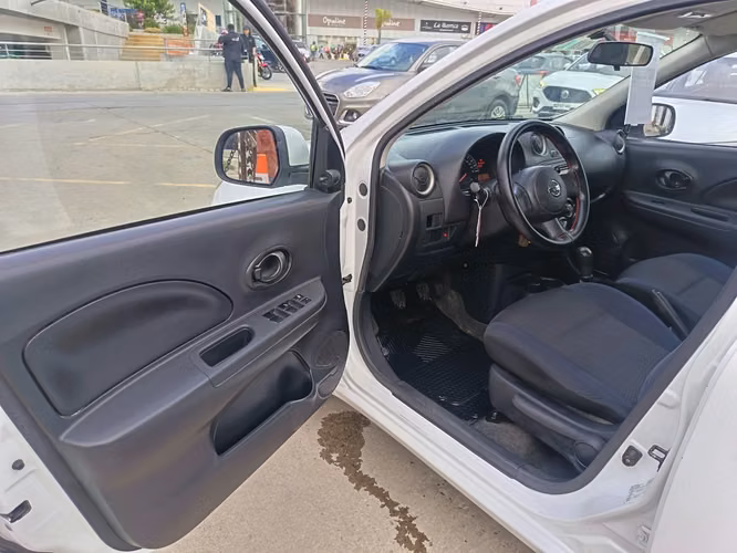 Nissan March 1.6 SENSE 4X2 MT 5P. - Imagen 11
