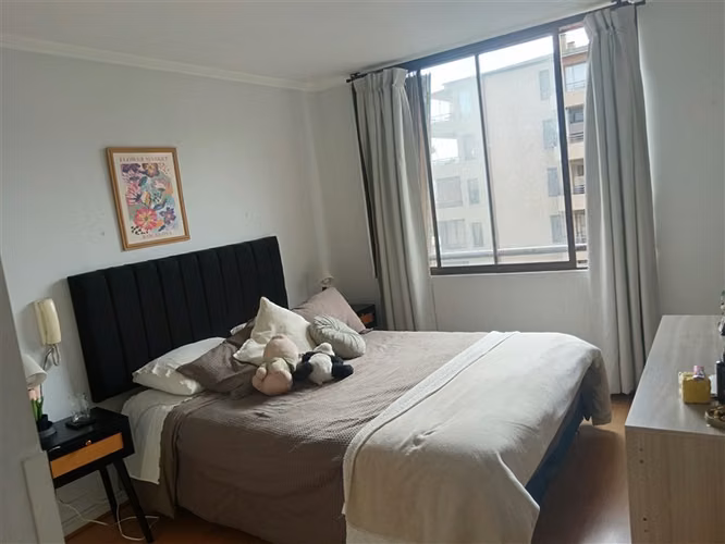 Departamento en venta de 2 dorm Las Condes/ EXCELENTE ESTADO - Imagen 9