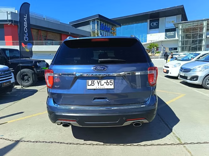 Ford Explorer XLT 4X2 5P. - Imagen 20