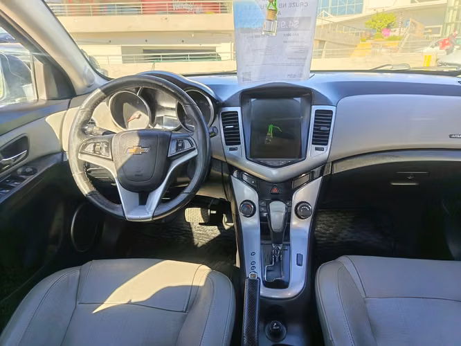 Chevrolet Cruze LS 4X2 AT 4P. - Imagen 16
