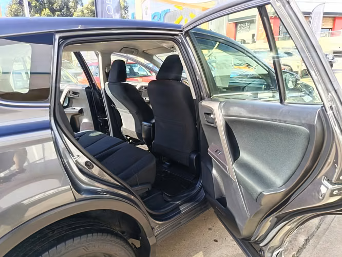Toyota Rav4 2.0 - Imagen 12