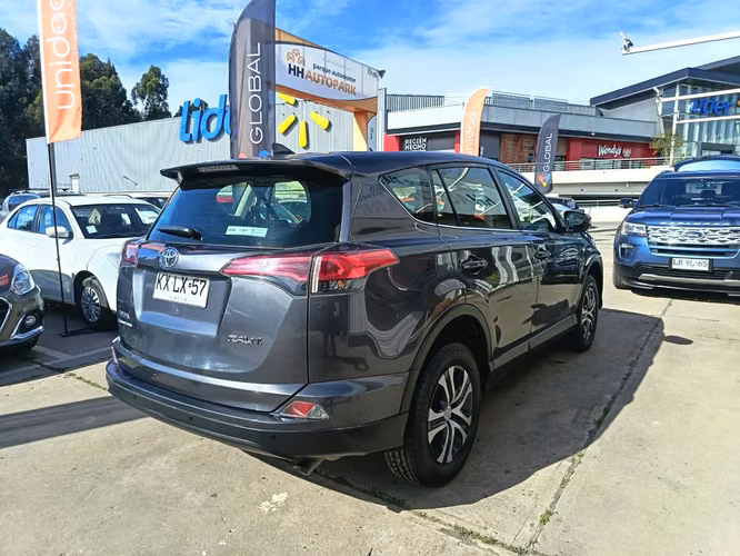 Toyota Rav4 2.0 - Imagen 6