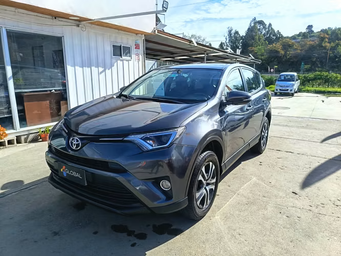 Toyota Rav4 2.0 - Imagen 8