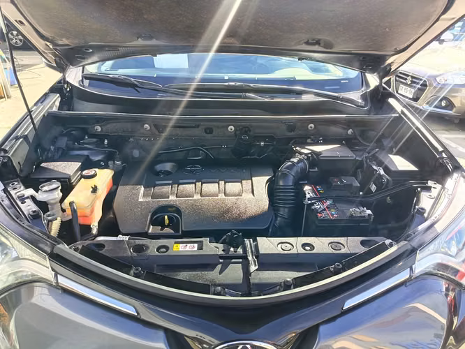 Toyota Rav4 2.0 - Imagen 5