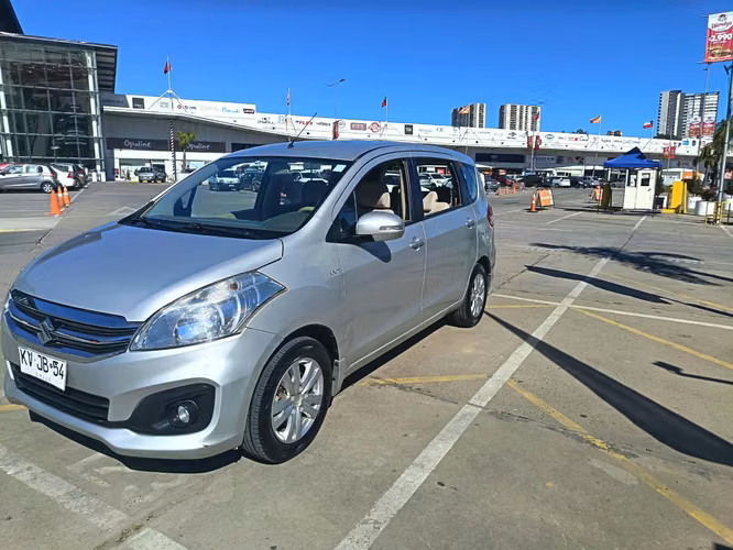 Suzuki Ertiga 1.4 GLS 4X2 MT 5P. - Imagen 5