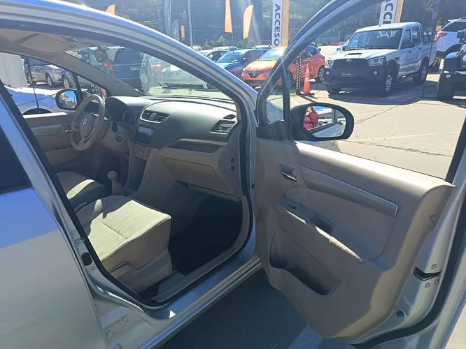 Suzuki Ertiga 1.4 GLS 4X2 MT 5P. - Imagen 13