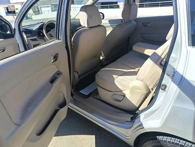 Suzuki Ertiga 1.4 GLS 4X2 MT 5P. - Imagen 6