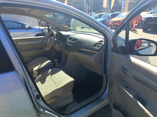 Suzuki Ertiga 1.4 GLS 4X2 MT 5P. - Imagen 18