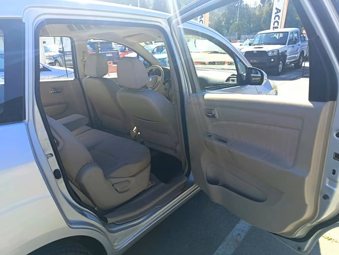 Suzuki Ertiga 1.4 GLS 4X2 MT 5P. - Imagen 15