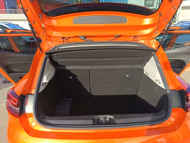 Renault Clio 1.0T ZEN 4X2 MT 5P. - Imagen 6