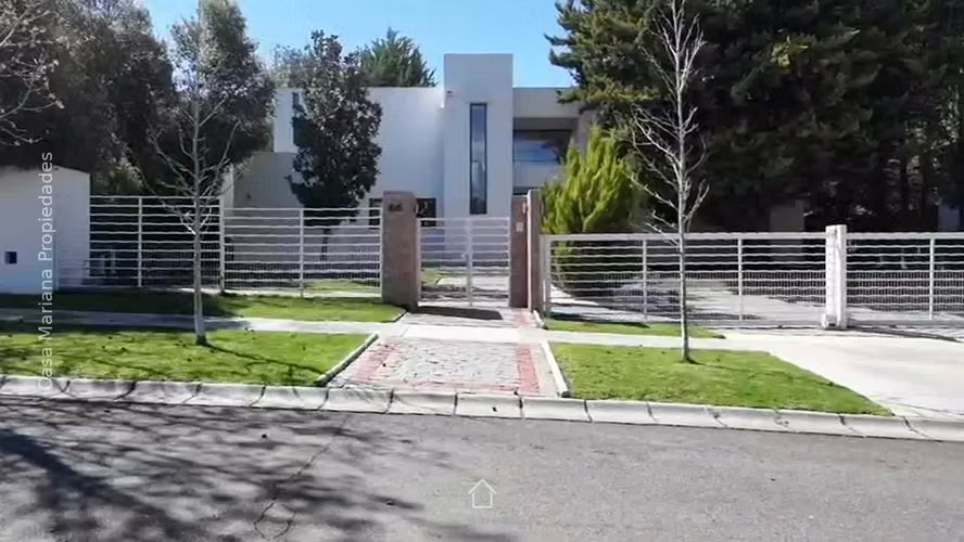Arriendo Casa en Condominio Exclusivo (183814) - Imagen 2