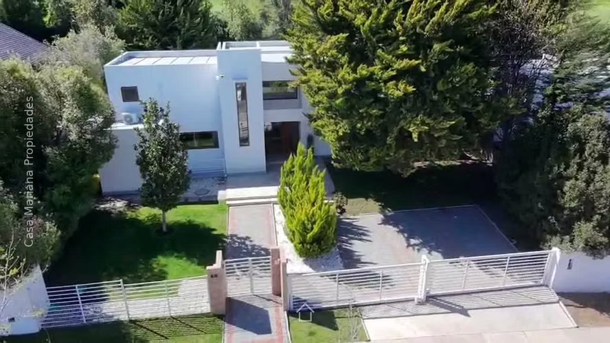 Arriendo Casa en Condominio Exclusivo (183814)