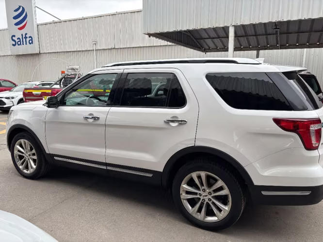 Ford Explorer 2.3 LIMITED AT 4X4 2019 - Imagen 8