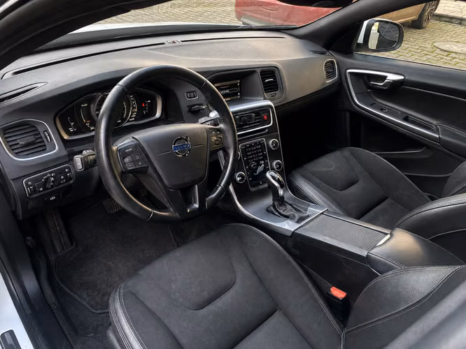 VOLVO S60 D2 2.0 - 2018 | 4594 - Imagen 16