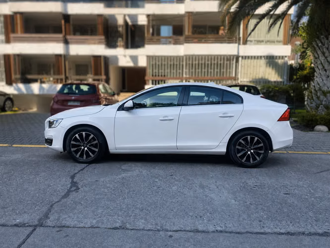 VOLVO S60 D2 2.0 - 2018 | 4594 - Imagen 8