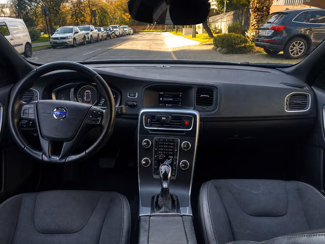 VOLVO S60 D2 2.0 - 2018 | 4594 - Imagen 17