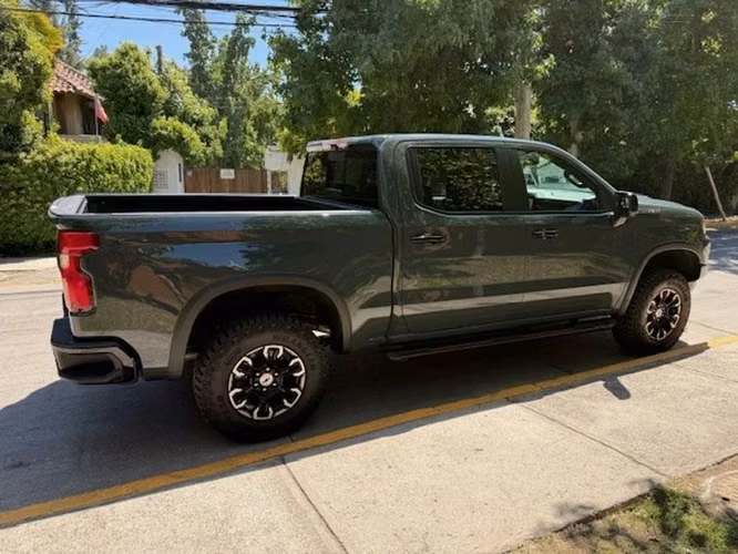 CHEVROLET SILVERADO 6.2L ZR2 AT 4WD N2 ONSTAR - 2026 | 2850 - Imagen 6