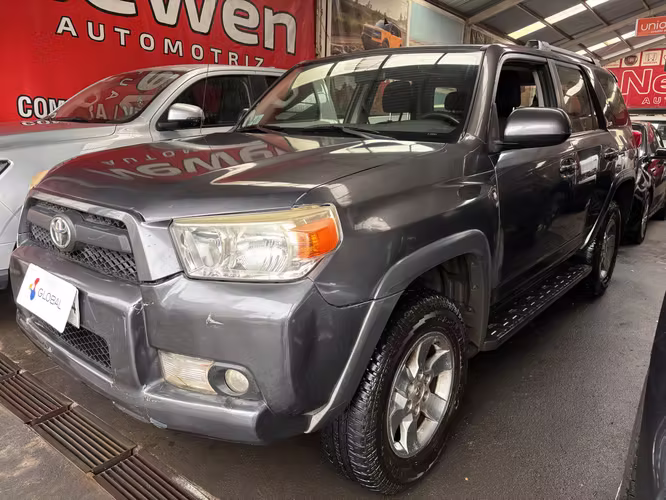 TOYOTA 4RUNNER  SR5 4X4 2013 AUTOMATICO