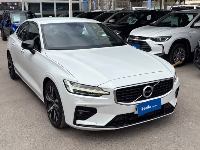 Volvo S60 2.0 T4 R-DESIGN AT 2020