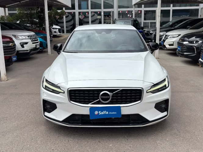 Volvo S60 2.0 T4 R-DESIGN AT 2020