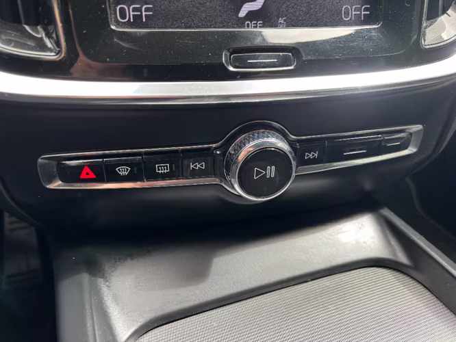 Volvo S60 2.0 T4 R-DESIGN AT 2020