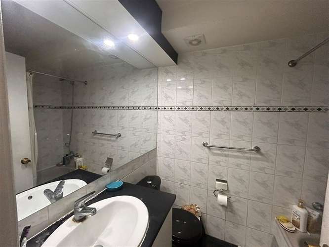 Depto en venta de 3 dorm. 2 baños en Las Condes - Imagen 15