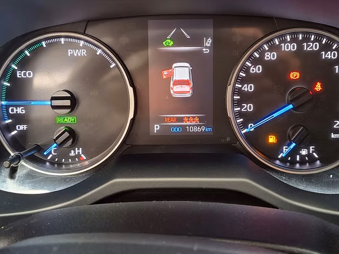 TOYOTA RAV4 2026
